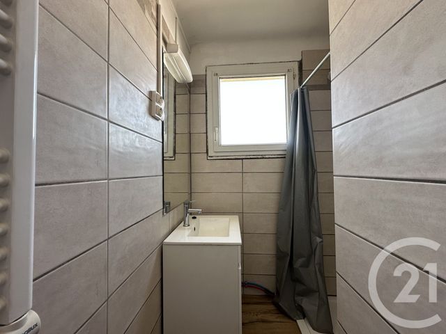 Appartement T3 à vendre - 3 pièces - 60.33 m2 - AGDE - 34 - LANGUEDOC-ROUSSILLON - Century 21 Vue Sur Mer