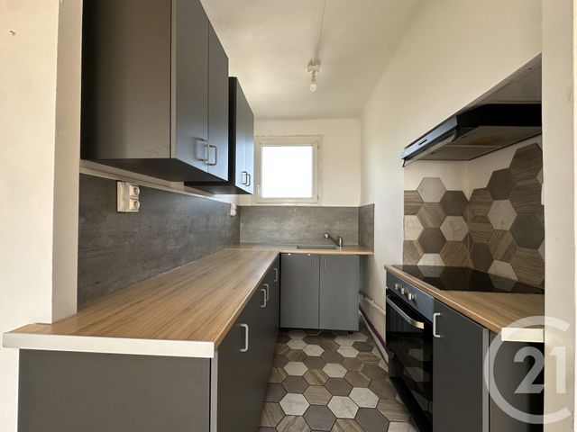 Appartement T3 à vendre - 3 pièces - 60.33 m2 - AGDE - 34 - LANGUEDOC-ROUSSILLON - Century 21 Vue Sur Mer