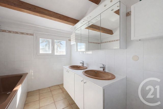 maison à vendre - 5 pièces - 116.18 m2 - AGDE - 34 - LANGUEDOC-ROUSSILLON - Century 21 Vue Sur Mer