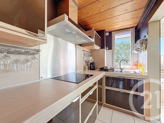 Appartement T1 à vendre - 1 pièce - 25.03 m2 - AGDE - 34 - LANGUEDOC-ROUSSILLON - Century 21 Vue Sur Mer