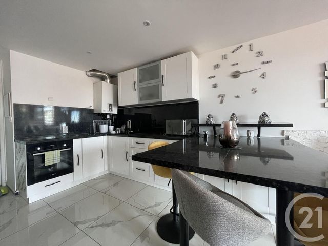 Appartement Duplex à vendre - 4 pièces - 90.35 m2 - LE CAP D AGDE - 34 - LANGUEDOC-ROUSSILLON - Century 21 Vue Sur Mer