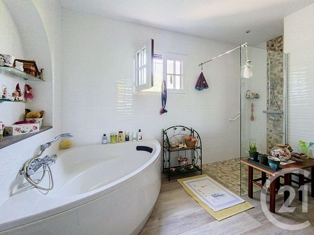 maison à vendre - 5 pièces - 160.0 m2 - POMEROLS - 34 - LANGUEDOC-ROUSSILLON - Century 21 Vue Sur Mer