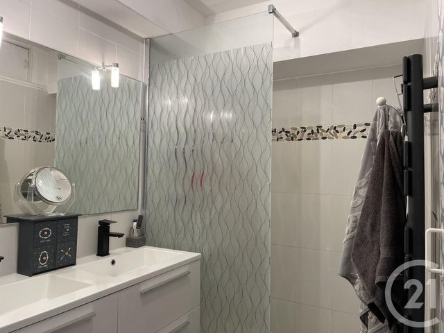 Appartement T3 à vendre - 2 pièces - 47.73 m2 - LE CAP D AGDE - 34 - LANGUEDOC-ROUSSILLON - Century 21 Vue Sur Mer