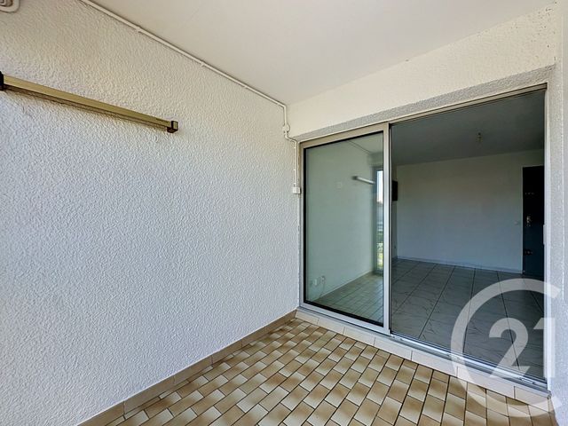 Appartement T2 à vendre - 2 pièces - 25.65 m2 - MARSEILLAN PLAGE - 34 - LANGUEDOC-ROUSSILLON - Century 21 Vue Sur Mer