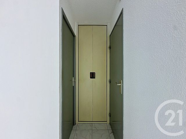 Appartement T2 à vendre - 2 pièces - 25.65 m2 - MARSEILLAN PLAGE - 34 - LANGUEDOC-ROUSSILLON - Century 21 Vue Sur Mer