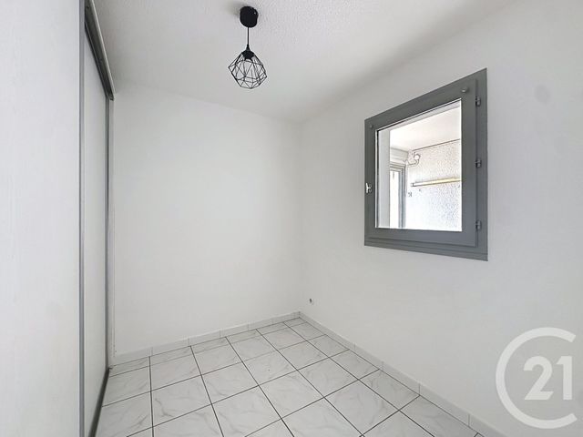 Appartement T2 à vendre - 2 pièces - 25.65 m2 - MARSEILLAN PLAGE - 34 - LANGUEDOC-ROUSSILLON - Century 21 Vue Sur Mer