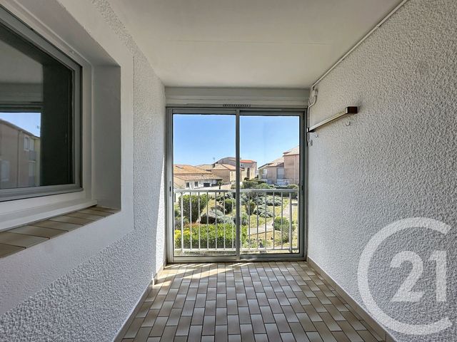 Appartement T2 à vendre - 2 pièces - 25.65 m2 - MARSEILLAN PLAGE - 34 - LANGUEDOC-ROUSSILLON - Century 21 Vue Sur Mer