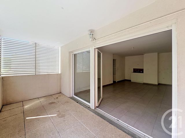 Appartement T3 à vendre - 3 pièces - 60.21 m2 - AGDE - 34 - LANGUEDOC-ROUSSILLON - Century 21 Vue Sur Mer