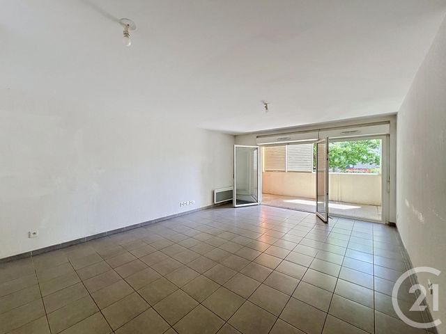 Appartement T3 à vendre - 3 pièces - 60.21 m2 - AGDE - 34 - LANGUEDOC-ROUSSILLON - Century 21 Vue Sur Mer
