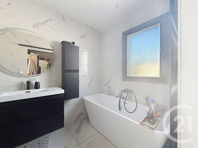 maison à vendre - 5 pièces - 142.76 m2 - AGDE - 34 - LANGUEDOC-ROUSSILLON - Century 21 Vue Sur Mer