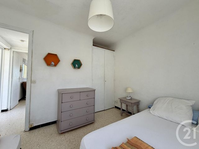 Appartement T2 à vendre - 2 pièces - 27.33 m2 - MARSEILLAN PLAGE - 34 - LANGUEDOC-ROUSSILLON - Century 21 Vue Sur Mer