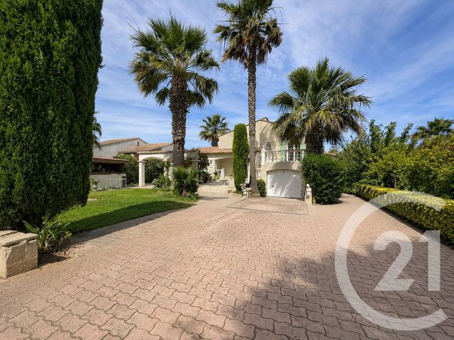 maison à vendre - 5 pièces - 246.3 m2 - AGDE - 34 - LANGUEDOC-ROUSSILLON - Century 21 Vue Sur Mer