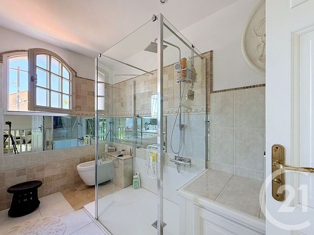 maison à vendre - 5 pièces - 246.3 m2 - AGDE - 34 - LANGUEDOC-ROUSSILLON - Century 21 Vue Sur Mer