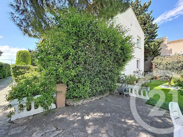 maison à vendre - 7 pièces - 220.2 m2 - VIAS - 34 - LANGUEDOC-ROUSSILLON - Century 21 Vue Sur Mer