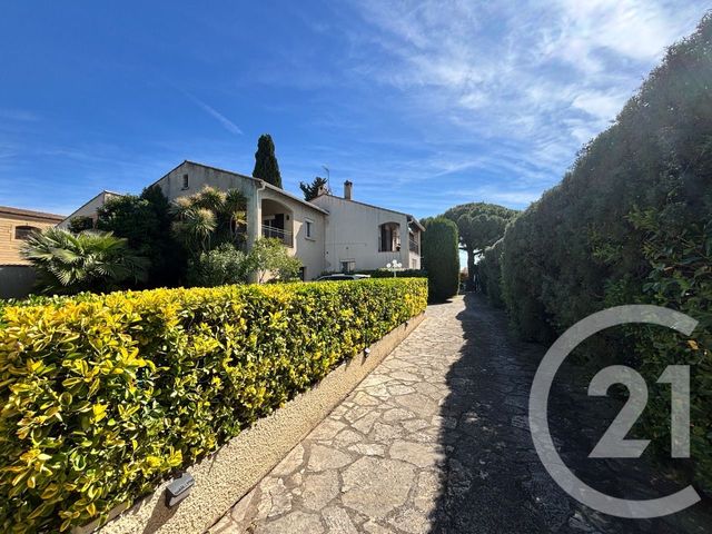 maison à vendre - 7 pièces - 220.2 m2 - VIAS - 34 - LANGUEDOC-ROUSSILLON - Century 21 Vue Sur Mer