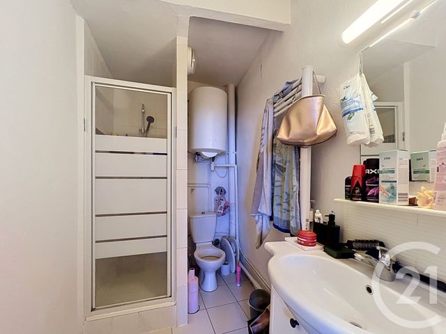 Appartement T2 à vendre - 2 pièces - 35.2 m2 - AGDE - 34 - LANGUEDOC-ROUSSILLON - Century 21 Vue Sur Mer