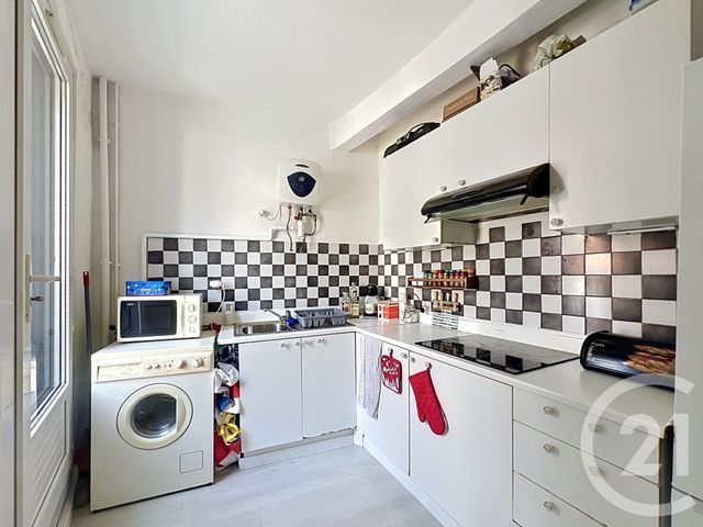 Appartement T2 à vendre - 2 pièces - 35.2 m2 - AGDE - 34 - LANGUEDOC-ROUSSILLON - Century 21 Vue Sur Mer