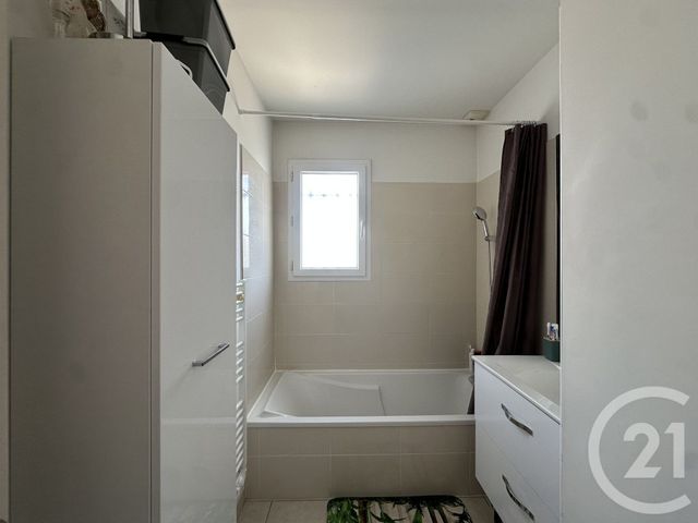 maison à vendre - 3 pièces - 57.56 m2 - ST THIBERY - 34 - LANGUEDOC-ROUSSILLON - Century 21 Vue Sur Mer