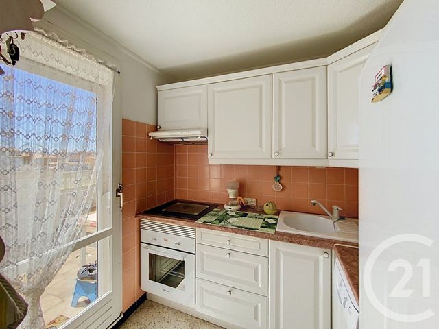 Appartement T3 à vendre - 3 pièces - 49.7 m2 - LE CAP D AGDE - 34 - LANGUEDOC-ROUSSILLON - Century 21 Vue Sur Mer