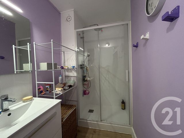 Appartement T4 à vendre - 4 pièces - 82.57 m2 - AGDE - 34 - LANGUEDOC-ROUSSILLON - Century 21 Vue Sur Mer
