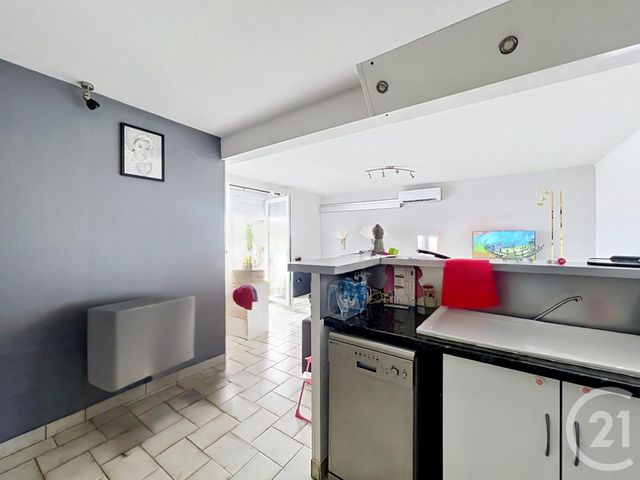 Appartement T3 à vendre - 3 pièces - 55.37 m2 - AGDE - 34 - LANGUEDOC-ROUSSILLON - Century 21 Vue Sur Mer