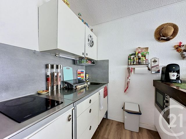 Appartement Studio Cabine à vendre - 1 pièce - 23.3 m2 - LE CAP D AGDE - 34 - LANGUEDOC-ROUSSILLON - Century 21 Vue Sur Mer