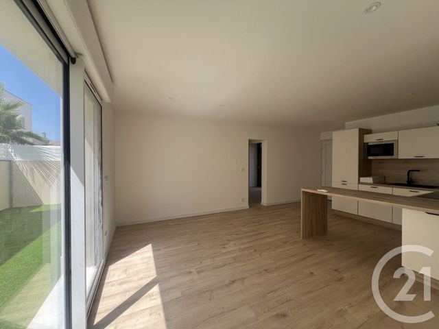 Appartement T3 à vendre - 3 pièces - 50.66 m2 - AGDE - 34 - LANGUEDOC-ROUSSILLON - Century 21 Vue Sur Mer