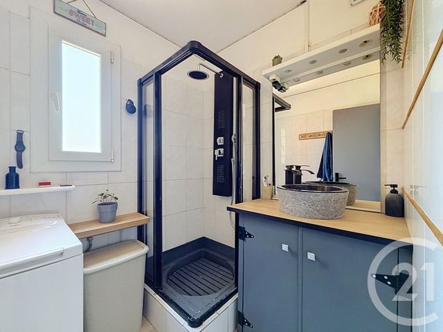Appartement T3 à vendre - 3 pièces - 41.67 m2 - LE CAP D AGDE - 34 - LANGUEDOC-ROUSSILLON - Century 21 Vue Sur Mer