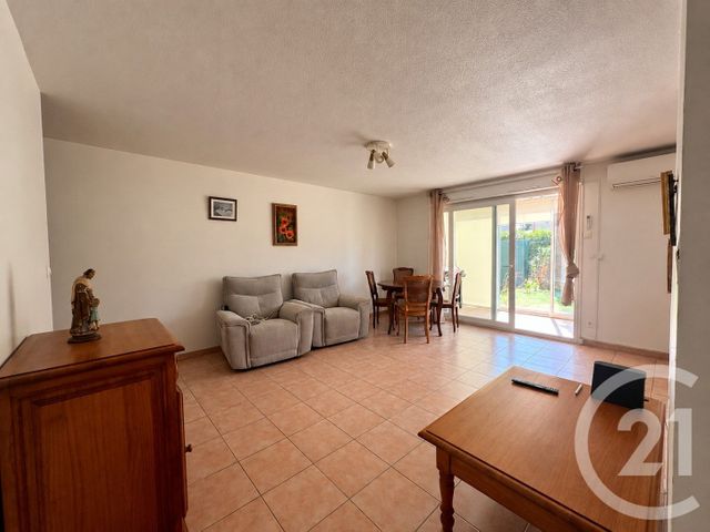 Appartement T3 à vendre - 3 pièces - 55.62 m2 - AGDE - 34 - LANGUEDOC-ROUSSILLON - Century 21 Vue Sur Mer