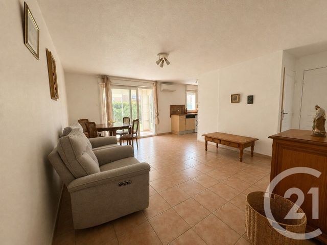 Appartement T3 à vendre - 3 pièces - 55.62 m2 - AGDE - 34 - LANGUEDOC-ROUSSILLON - Century 21 Vue Sur Mer