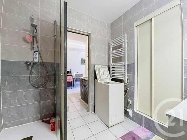 Appartement T2 à vendre - 2 pièces - 41.12 m2 - AGDE - 34 - LANGUEDOC-ROUSSILLON - Century 21 Vue Sur Mer