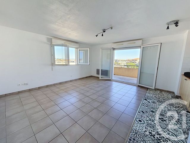 Appartement T4 à vendre - 4 pièces - 75.5 m2 - AGDE - 34 - LANGUEDOC-ROUSSILLON - Century 21 Vue Sur Mer