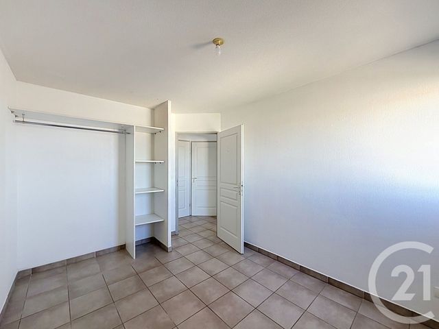 Appartement T4 à vendre - 4 pièces - 75.5 m2 - AGDE - 34 - LANGUEDOC-ROUSSILLON - Century 21 Vue Sur Mer