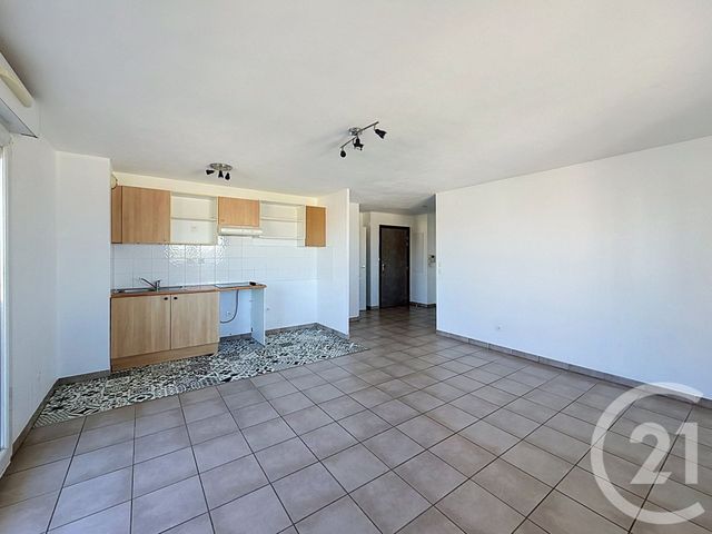 Appartement T4 à vendre - 4 pièces - 75.5 m2 - AGDE - 34 - LANGUEDOC-ROUSSILLON - Century 21 Vue Sur Mer