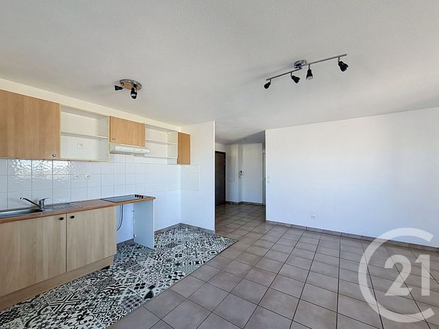 Appartement T4 à vendre - 4 pièces - 75.5 m2 - AGDE - 34 - LANGUEDOC-ROUSSILLON - Century 21 Vue Sur Mer