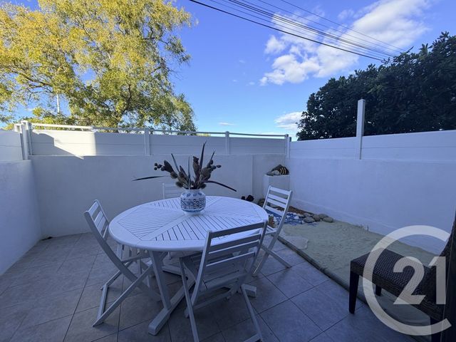 Appartement T3 à vendre - 3 pièces - 47.45 m2 - LE GRAU D AGDE - 34 - LANGUEDOC-ROUSSILLON - Century 21 Vue Sur Mer